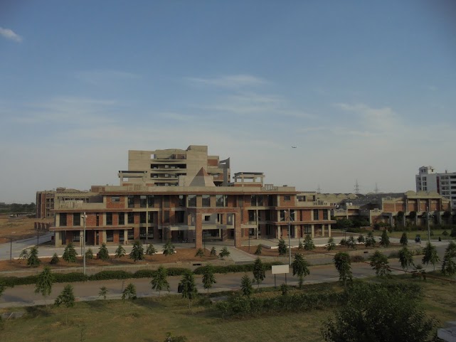 img2.jpg
